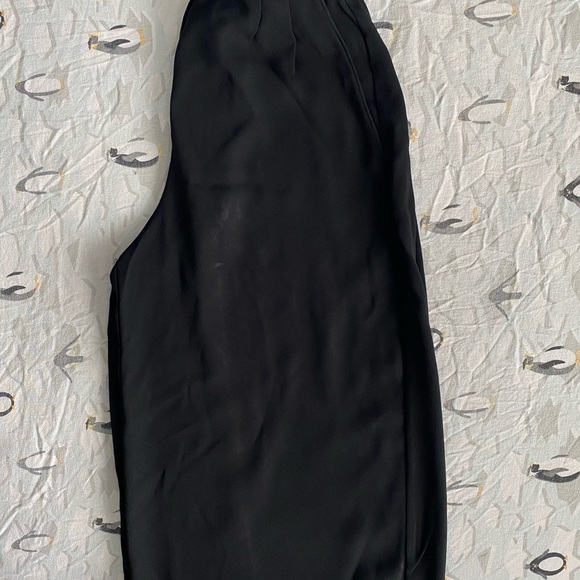 Babaton - Pleated seam culottes - Picture 2 of 3